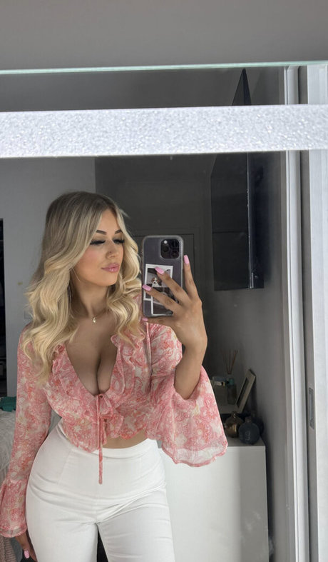 Lauren S buena actriz galerías