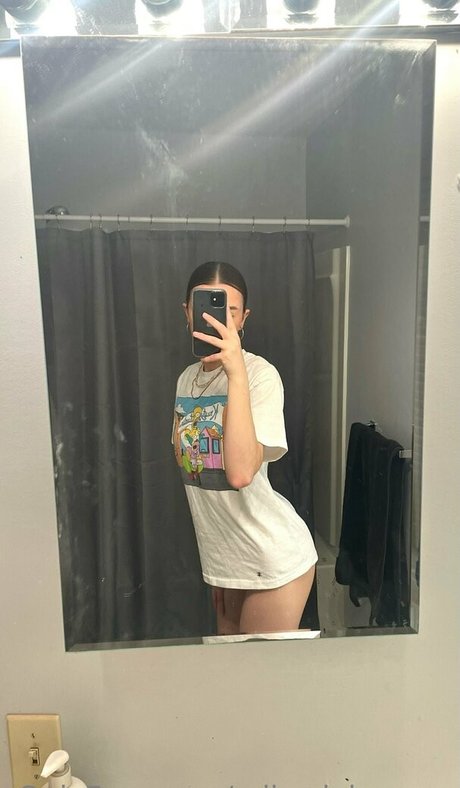 Mikayla Benson estrella porno exclusiva foto