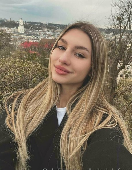 babylolafree arte estelar archivo