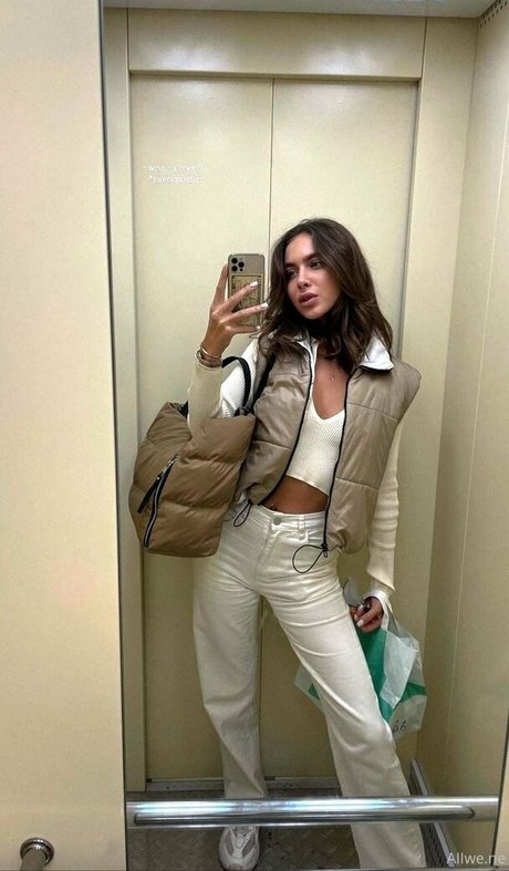 allwene free estrella porno desnuda foto