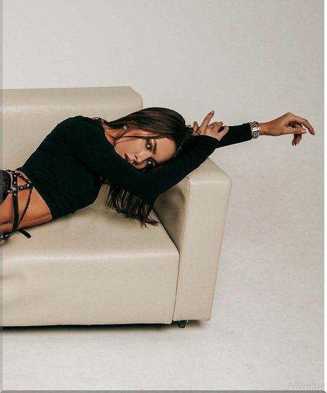 allwene free modelo mejor recopilación