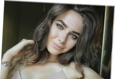 allwene free desnudos de estrellas porno fotos