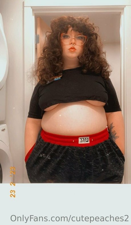 cutepeaches2 bonita estrella porno galerías