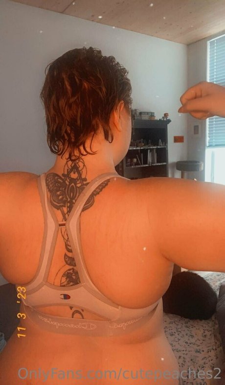 cutepeaches2 actriz libre foto