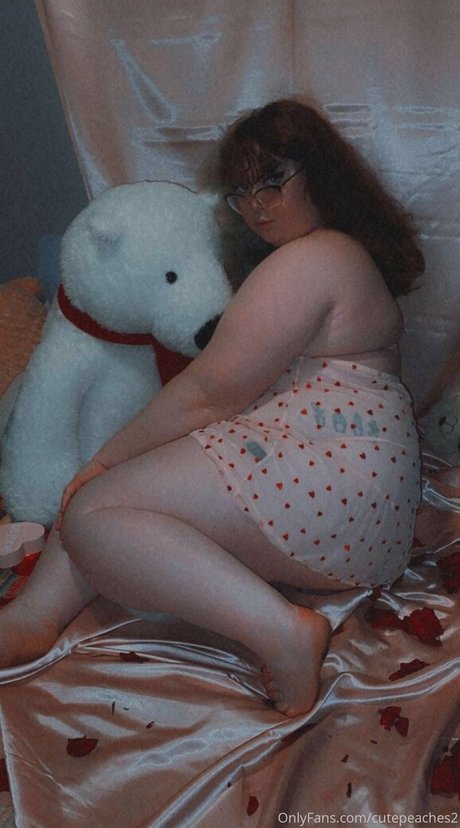 cutepeaches2 modelo atractivo foto