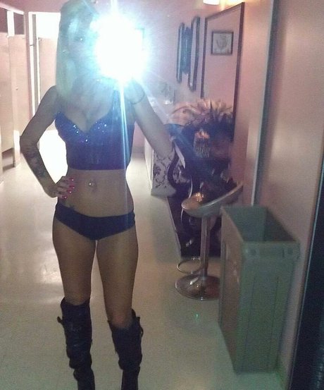 Michelle Pimer hermosa estrella porno archivo