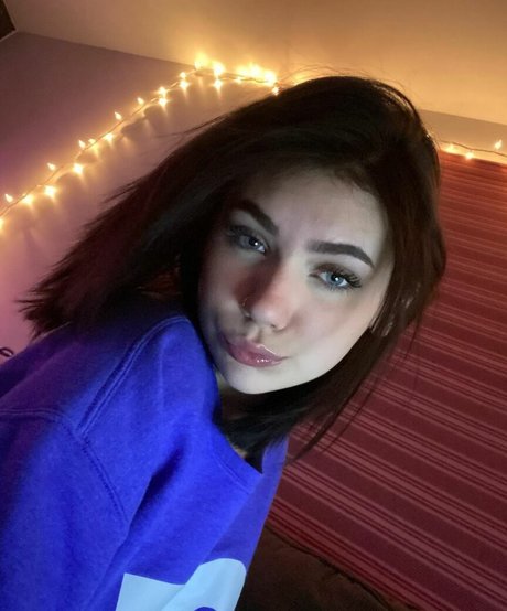 Kotajaneeee modelo atractivo galerías