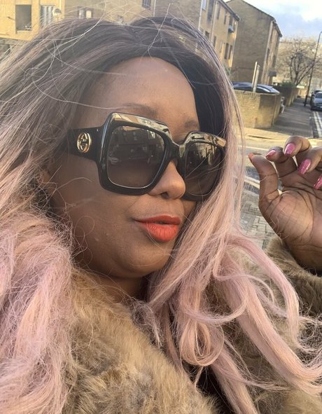 madam___caramel modelo de alta definición recopilación