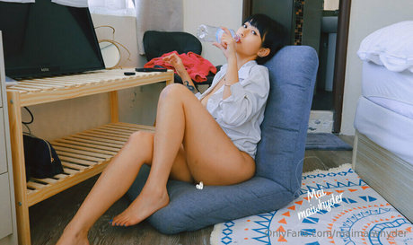 Maimaiwhyder estrella desnuda fotos