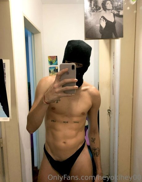 heyokihey00 sexo modelo fotos