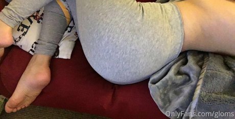 rubia chorreando onlyfans caliente hermosa fotos