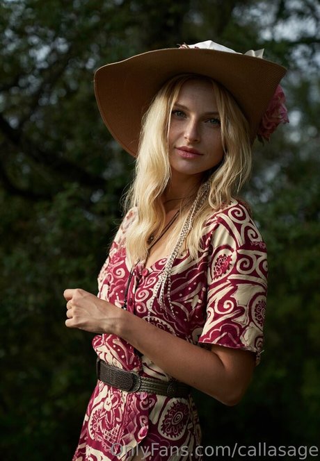 more than palnts bonita actriz galerías