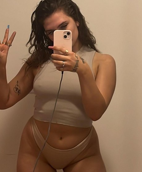 Mae Muller estrella porno agradable galería