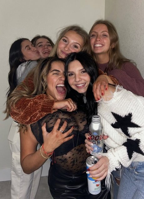 Nilaiyah Rey estrella porno hermosa recopilación