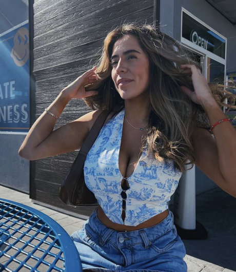 Nilaiyah Rey modelo porno galerías