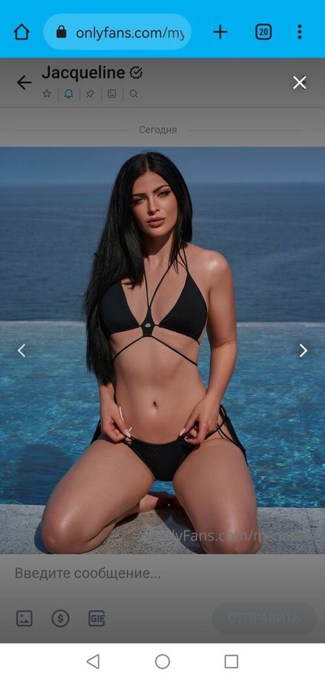 Jacqueline Neubauer arte modelo imágenes