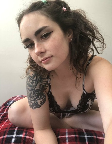 hnnnyy estrella porno hermosa imagen