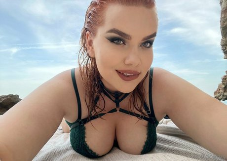 KoftaCurvy actriz de alta calidad fotos