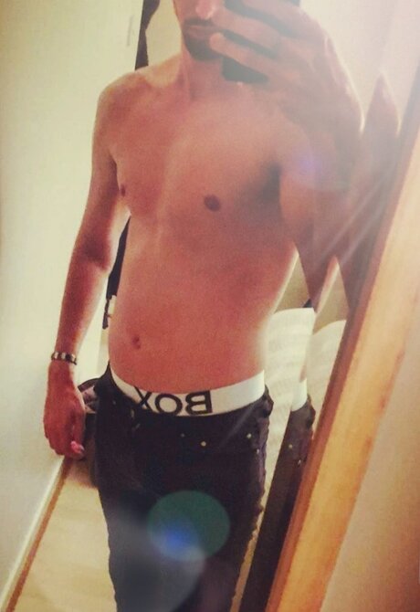 MaxHydraxxx estrella atractiva imágenes