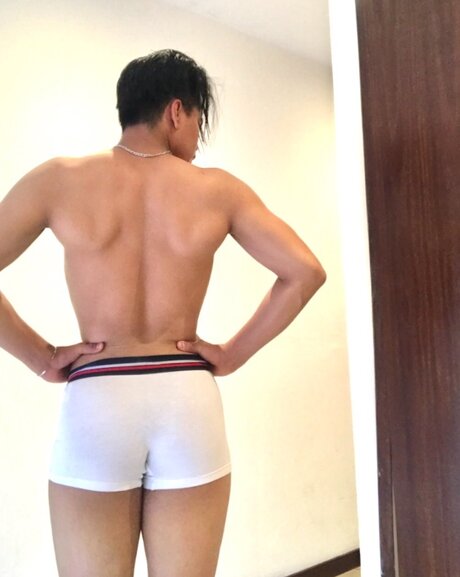 Leinad Daniel estrella desnuda galerías