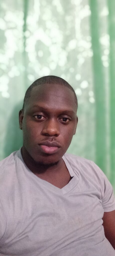 Shirlan Moore estrella caliente galerías