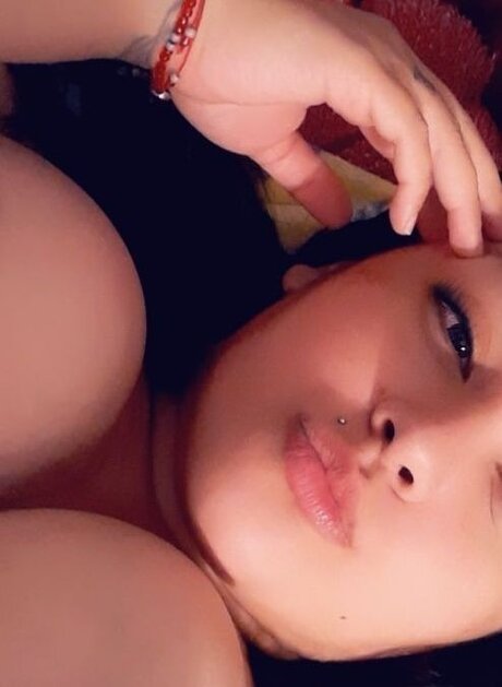 KweenVee estrella del sexo galerías