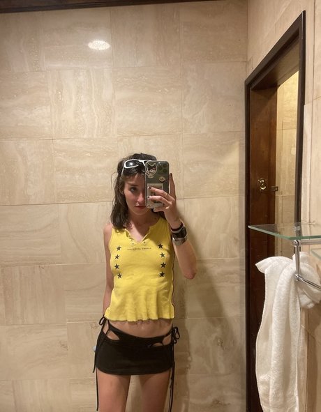 Anne Frank estrella exclusiva galerías