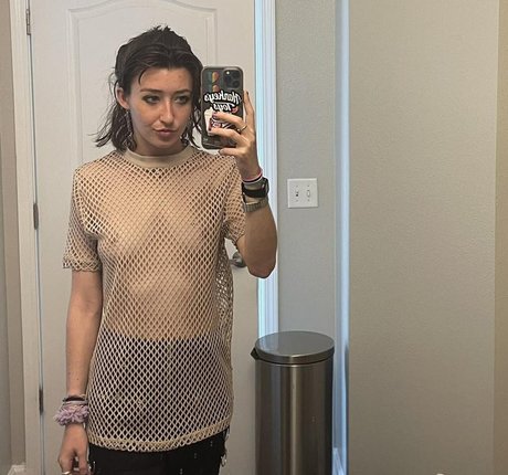 Anne Frank modelo de alta calidad fotos