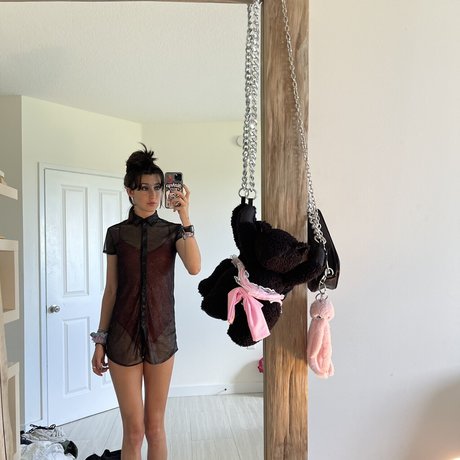 Anne Frank estrella porno superior foto