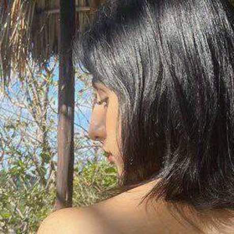 consolador anal enorme onlyfans desnudo xxx imagen