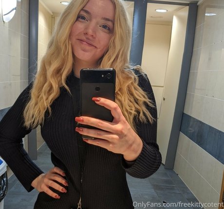 freekittycontent estrella porno hermosa recopilación