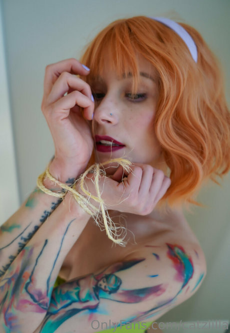 tetas caídas onlyfans sexy desnuda fotos