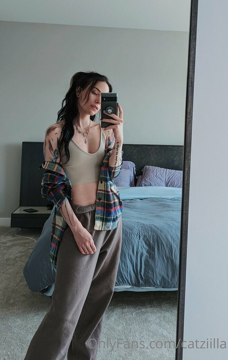 Catziilla actriz galerías