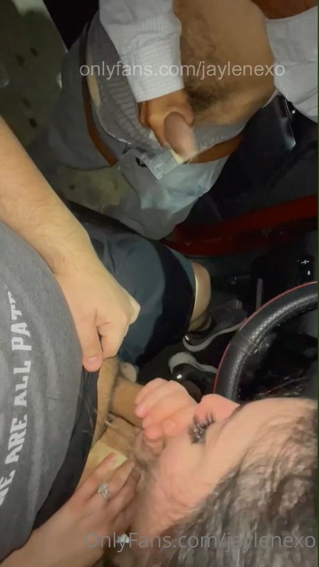 Jaylenexo modelo desnudo foto