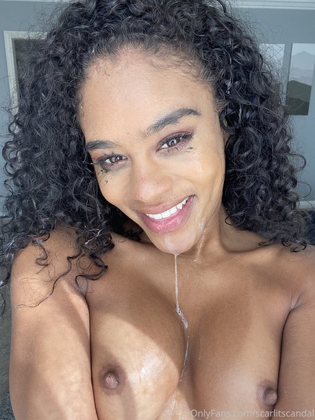 Scarlit Scandal estrella porno mejor imagen