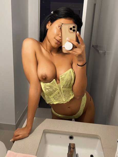 jisel lynn modelo bonita galería