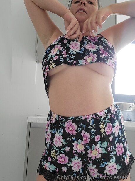 mrsnicolessecret actriz de alta calidad foto