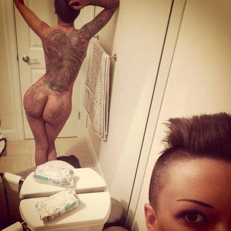 culo abierto onlyfans sexy desnuda imágenes