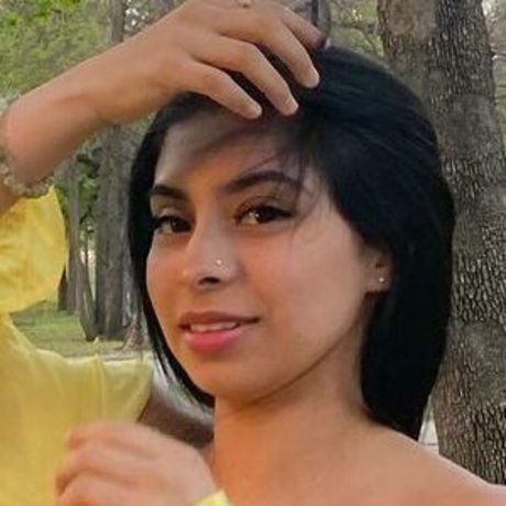 dayzevana modelo erótico imágenes