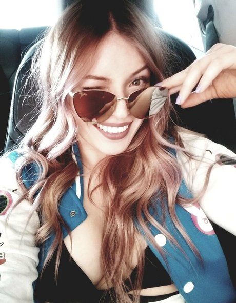 MsAmanda mejor modelo foto