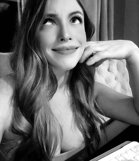 MsAmanda modelo sexy foto