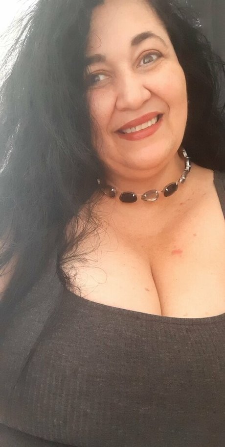 Paula Coelho modelo superior recopilación