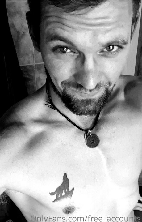 free accounts desnudos estrella porno galería