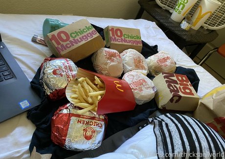 thicksadworld modelo agradable foto