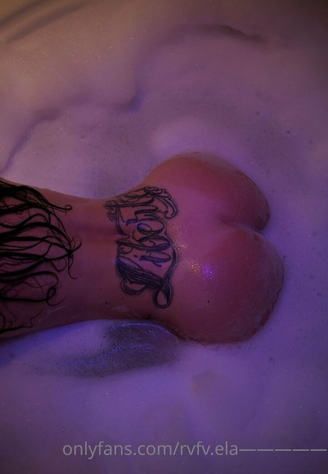 Rafaela Assmann modelo superior recopilación