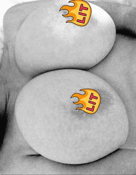 RedxXxVelvet modelo superior galería