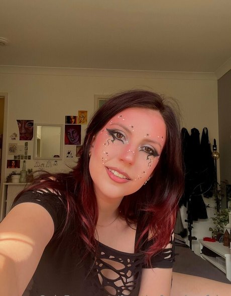 freethefemdomfairy actriz erótica foto