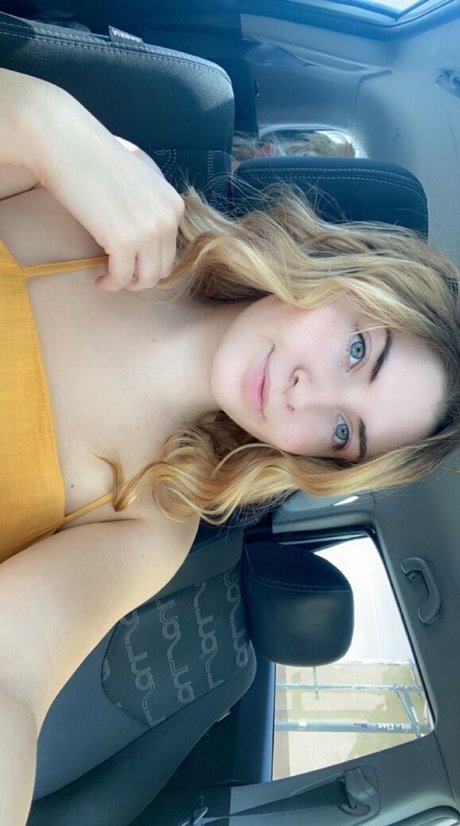 bbygirldess estrella porno agradable foto