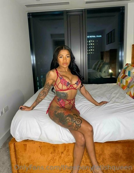 theebonyfetishqueen desnudos de estrellas porno archivo