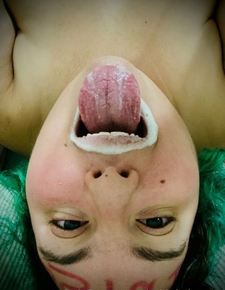 thekinkyjewess estrella porno en alta definición galería